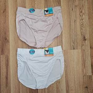 Vanity Fair Beyond Comfort Hi-Cut Brief Panties 2-Pack Size L 7 Soft Seamless